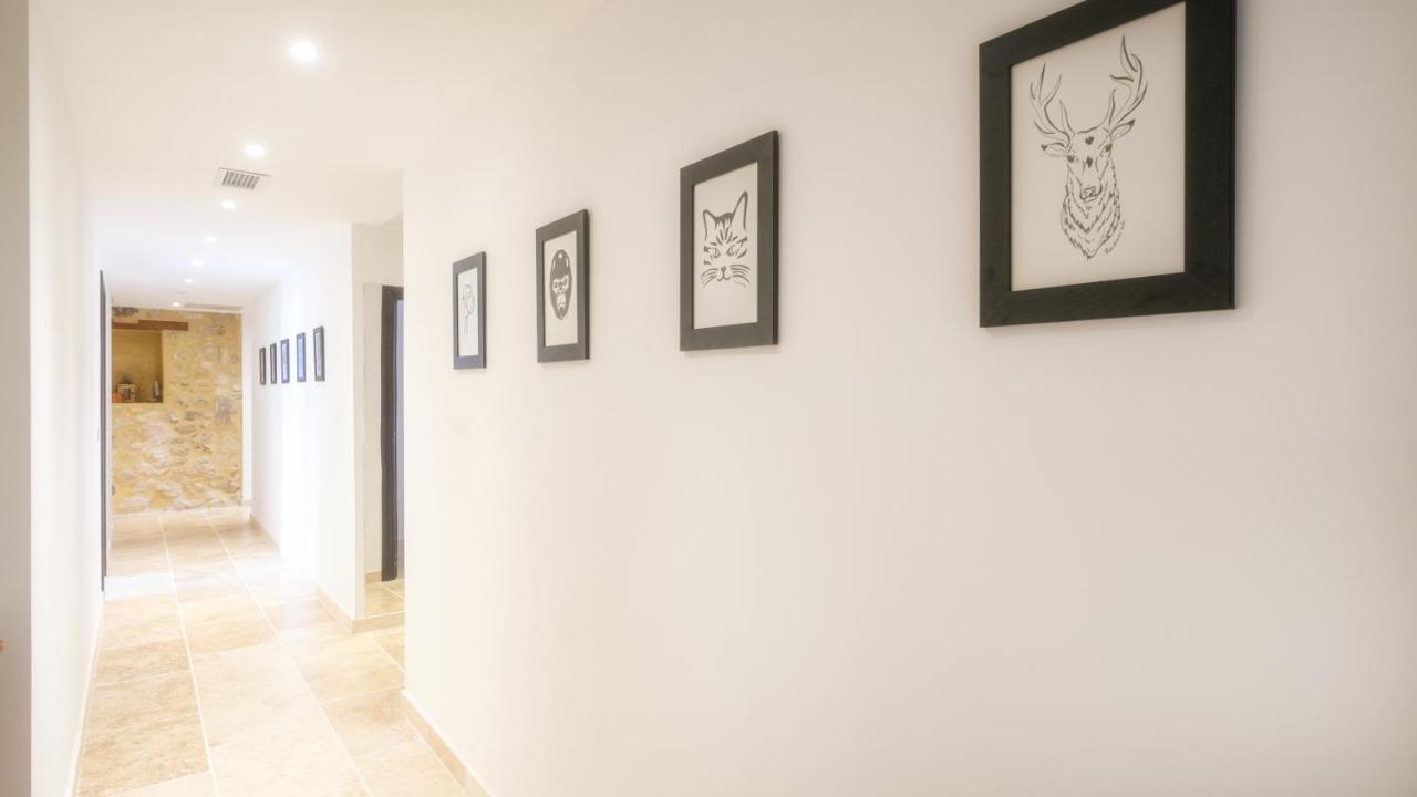 L'Ostal - Bed & Breakfast - Chambres Et Suites De 25 A 40M2 - Spa Saint-Hilaire-d'Ozilhan Екстер'єр фото